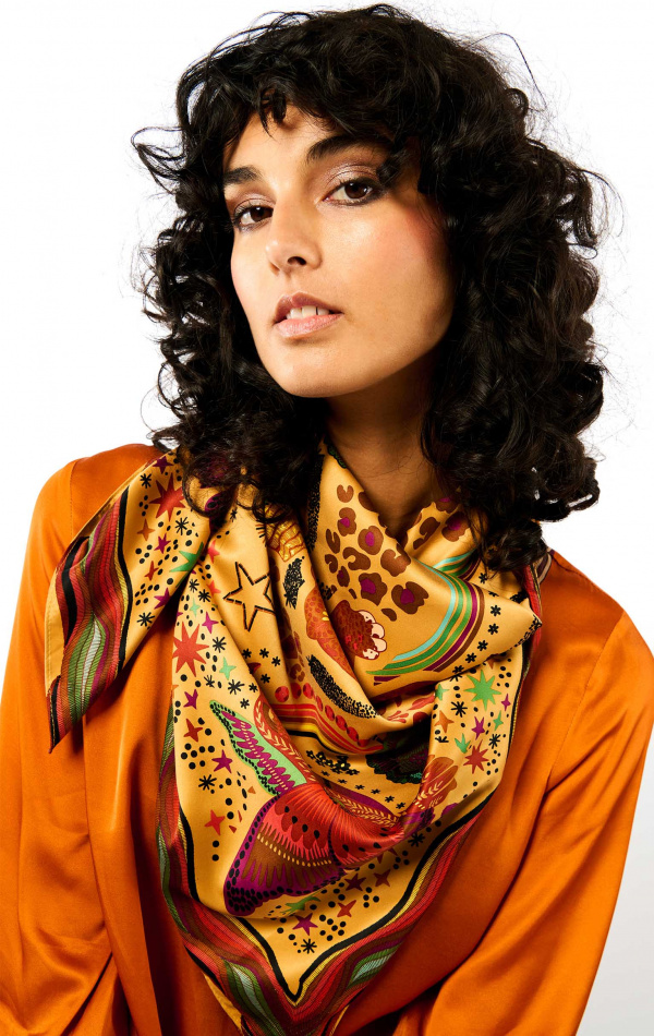 Foulard Medium Crazy World Beige